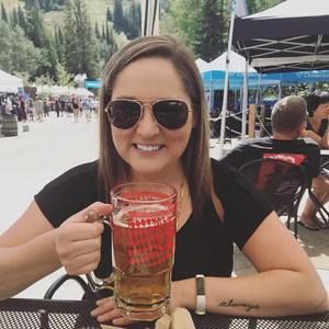 Meet your Posher, Carly